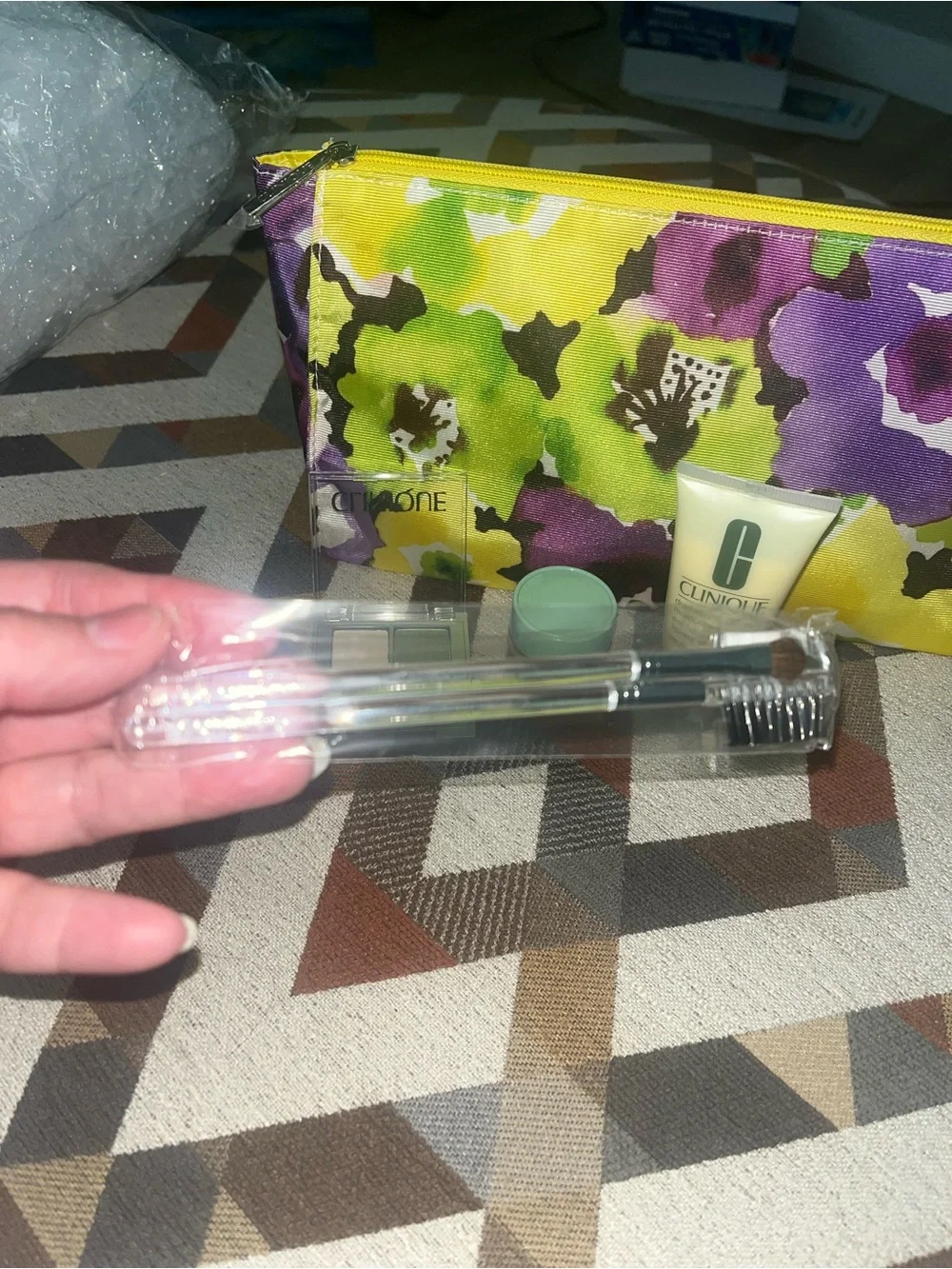 Clinique travel pouch